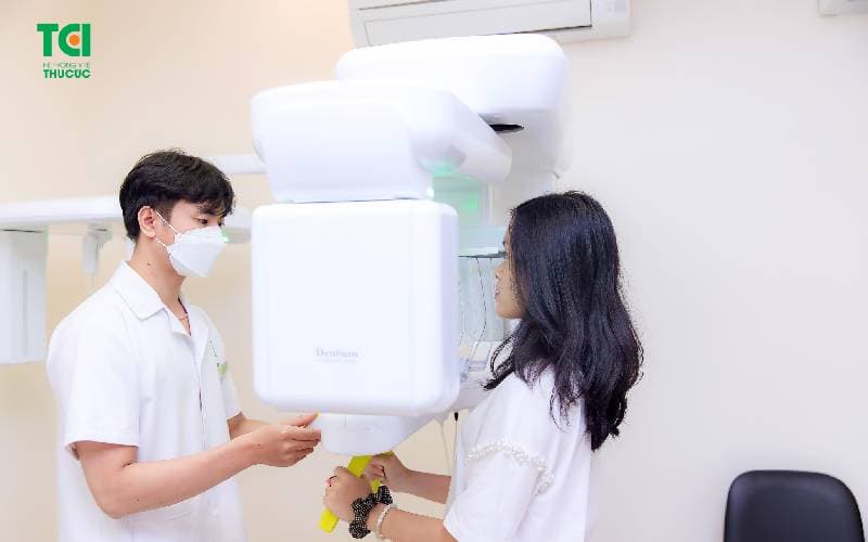 bọc răng sứ giá bao nhiêu 1 chiếc hả bác sĩ