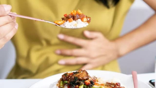 Tìm hiểu cách phòng tránh ợ chua