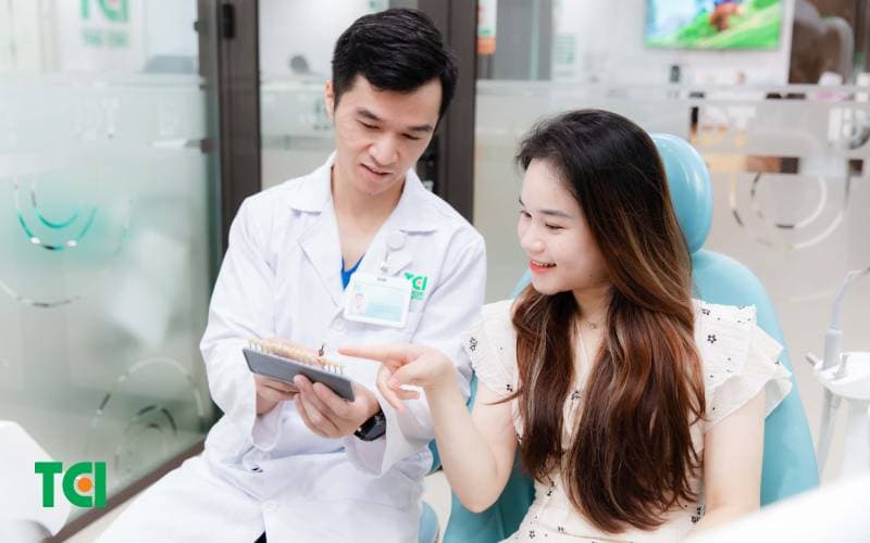 dán răng sứ veneer bao nhiêu tiền tại Hà Nội