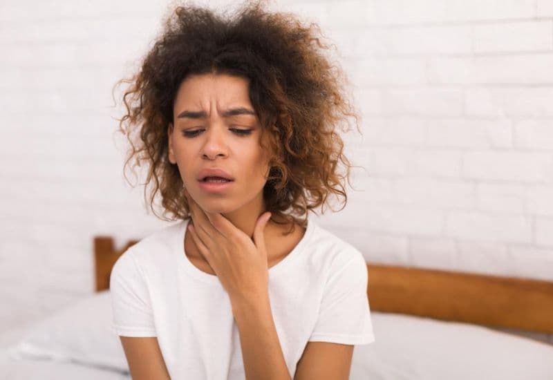 Đau họng khó nuốt nước bọt: Những điều cần biết