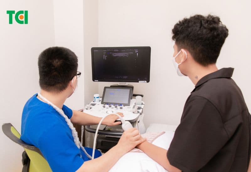 khám và điều trị chấn thương phần mềm 