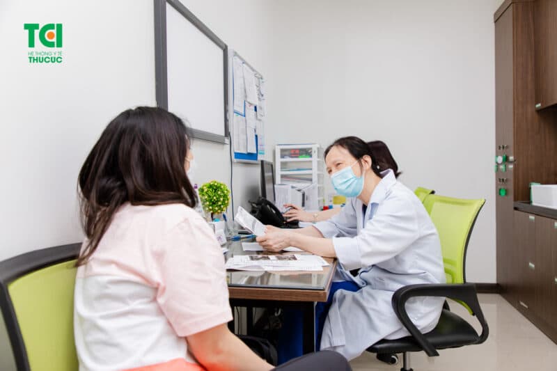 Nóng thượng vị ợ hơi: Khi nào cần đi khám bác sĩ?