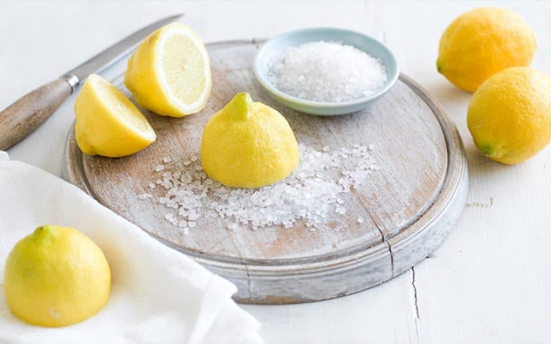 làm sạch cao răng tự nhiên đúng cách