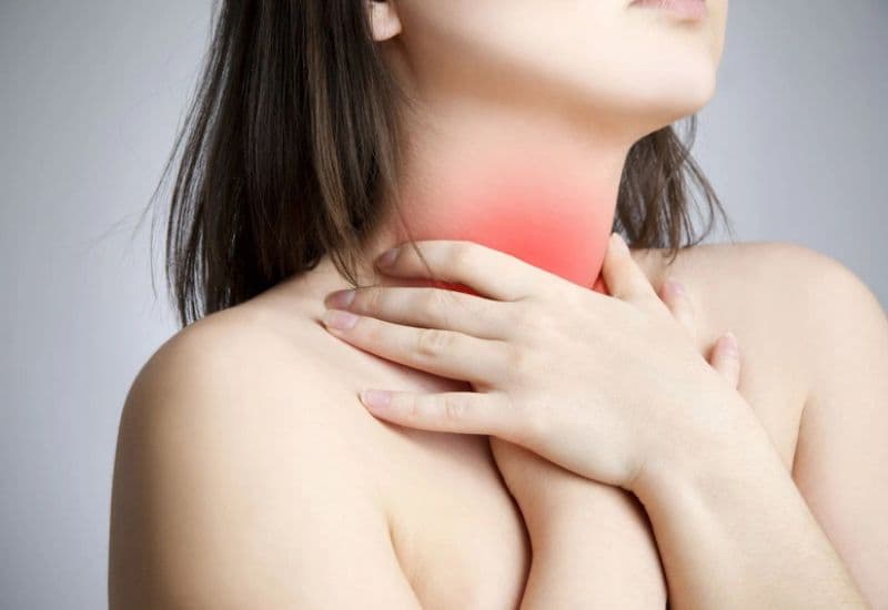 Triệu chứng kèm theo ợ hơi lúc đói