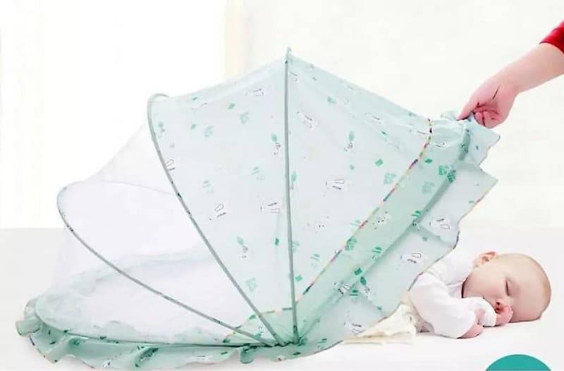 Bảo vệ trẻ khỏi sự tấn công của muỗi là một trong những cách phòng bệnh hiệu quả