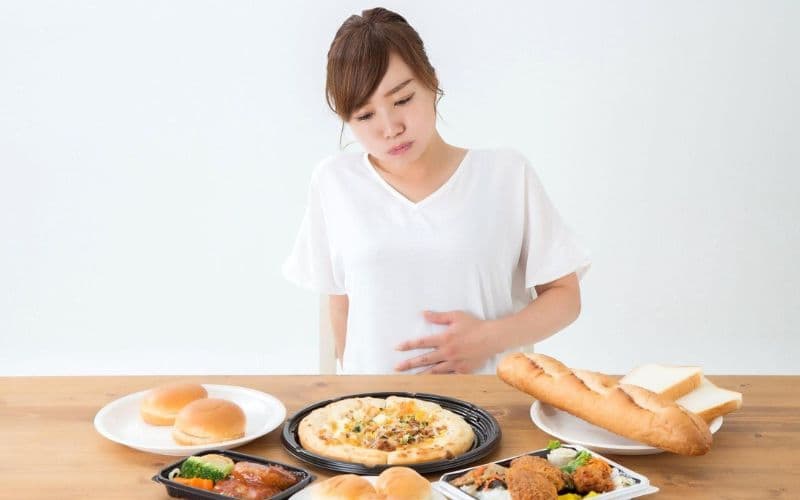 thường xuyên bị ợ nóng