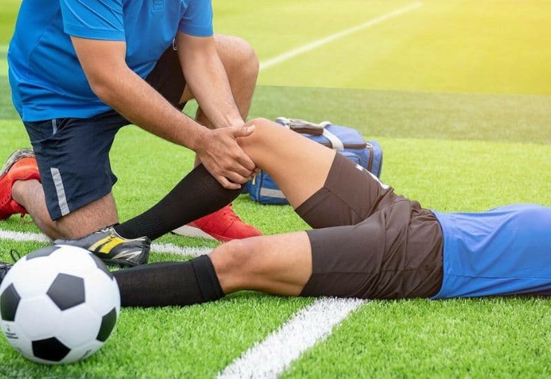 Nguyên nhân gãy xương bánh chè