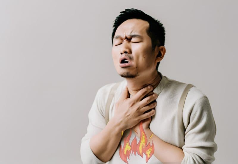 Triệu chứng của trào ngược gây nuốt vướng