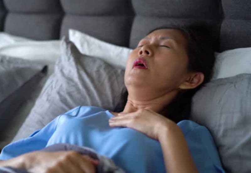 Khó nuốt khi ngủ là gì?