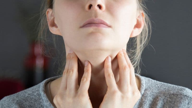 Nguyên nhân gây khó nuốt ở nữ giới 