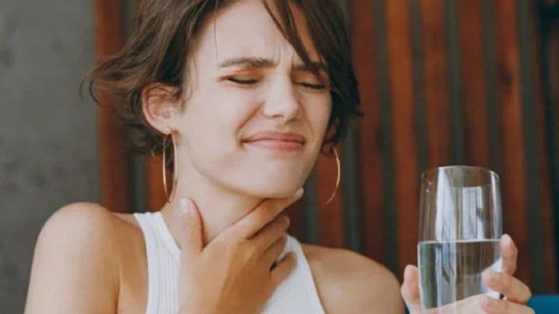 Nguyên nhân gây nuốt nghẹn về chiều 