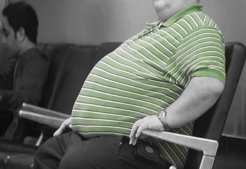 Nguyên nhân khiến người thừa cân béo phì có tần suất ợ nóng cao hơn