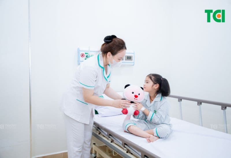 Tầm quan trọng của chương trình tiêm chủng mở rộng (chương trình cung cấp những vắc-xin được tiêm miễn phí).