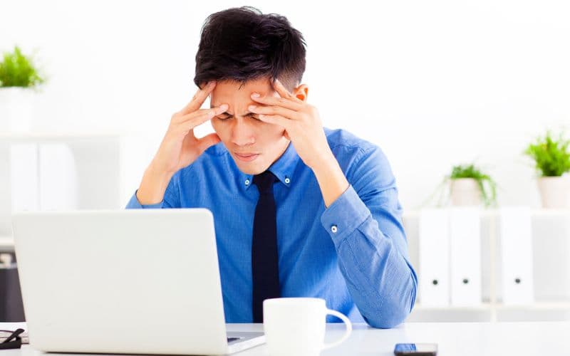 Căng thẳng, lo lắng có thể ảnh hưởng đến hệ tiêu hóa và gây ra ợ hơi liên tục