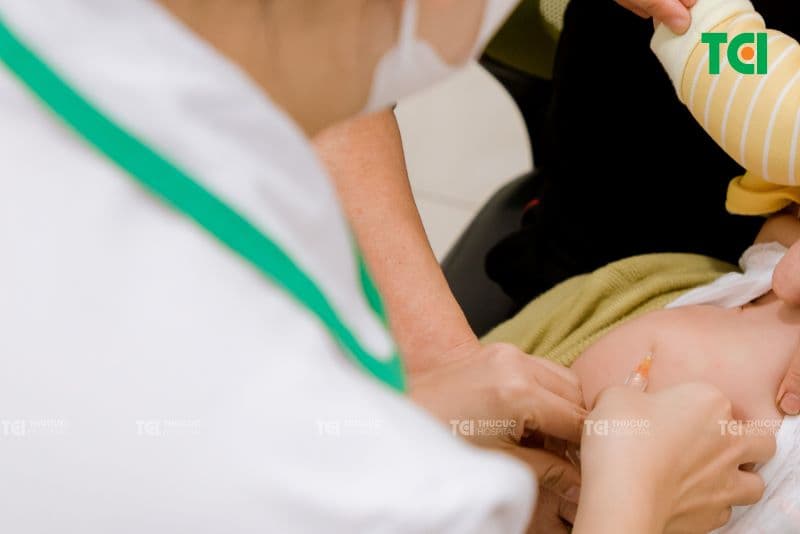 Việc tiêm đầy đủ các mũi vắc xin viêm gan B theo đúng lịch trình là cần thiết để đảm bảo hiệu quả bảo vệ tối ưu.