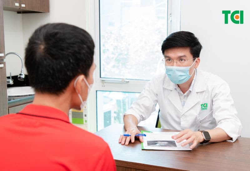 điều trị u bã đậu tại nhà không hiệu quả hãy đến gặp bác sĩ ngay 