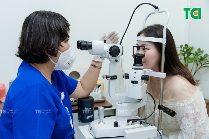 Quầy kính mắt TCI - địa chỉ cung cấp kính mắt chất lượng