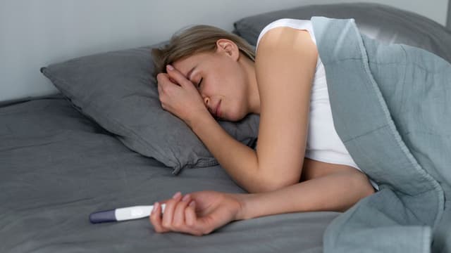 Cách hạ sốt sau khi tiêm vắc-xin: Y học thường thức cho mọi nhà