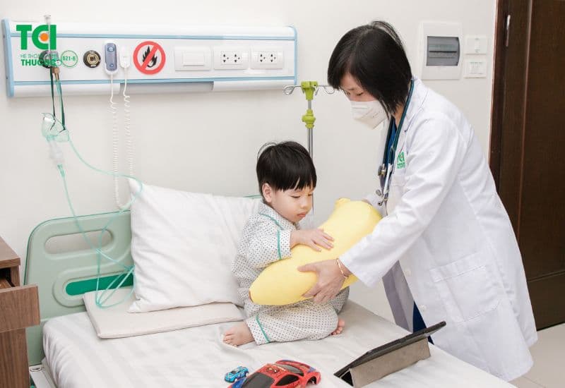 điều trị hẹp bao quy đầu ở trẻ em