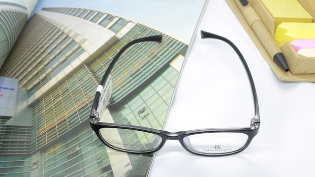 Top 7 công nghệ làm tròng kính hiện đại bậc nhất trên thế giới