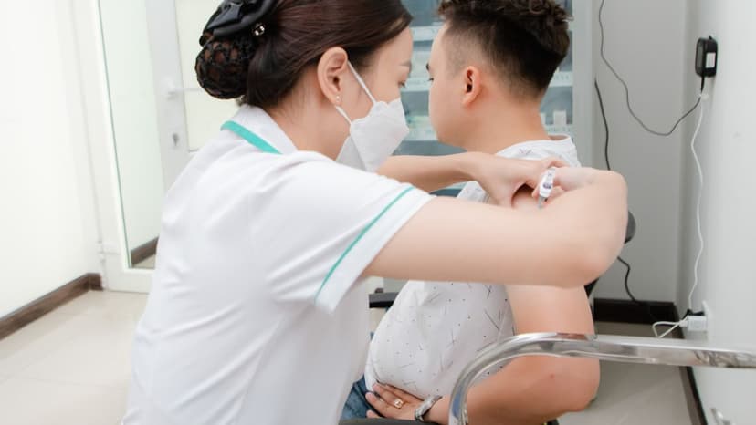 Hướng dẫn chi tiết về lịch tiêm nhắc lại viêm gan B