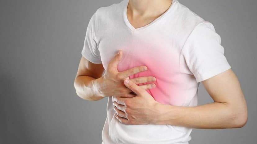 Nóng ngực ợ chua có nguy hiểm không? Những điều bạn cần biết