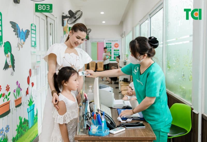 Khuyến cáo về thời gian theo dõi sau tiêm chủng