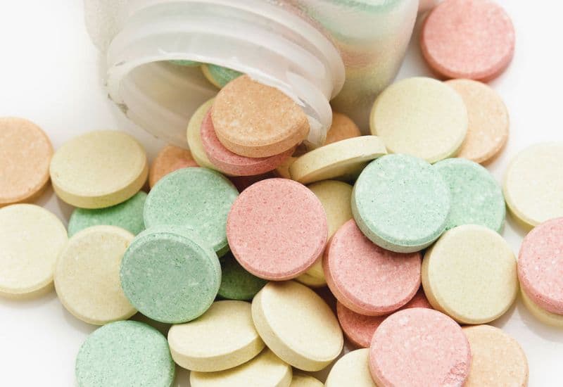 Lý do tại sao thường lạm dụng thuốc mua tự do để trị ợ nóng tại nhà?