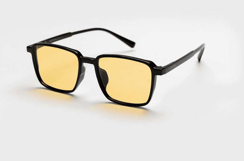 Màu vàng của kính có được từ đâu?