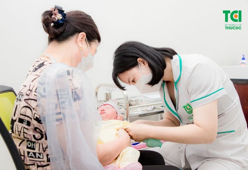 Lịch tiêm vắc-xin tả cho trẻ sơ sinh sẽ bắt đầu từ 6 tuần tuổi trở lên.