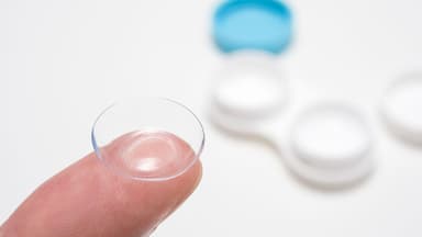 Đo kính áp tròng: Hướng dẫn chi tiết và các thông số cần biết