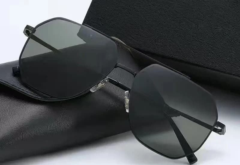 Tiêu chí quan trọng nhất khi chọn mua tròng kính râm là khả năng chống UV