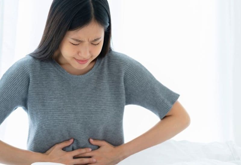 ợ chua đau dạ dày