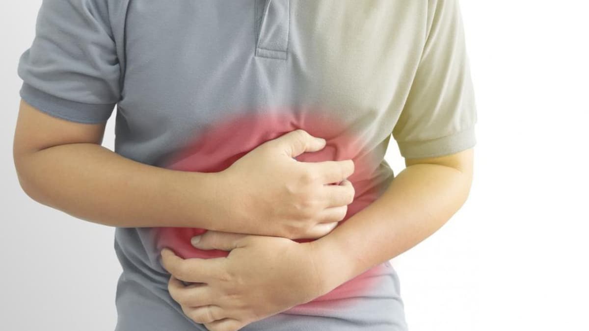 Sôi bụng ợ chua: Nguyên nhân, cách chẩn đoán điều trị