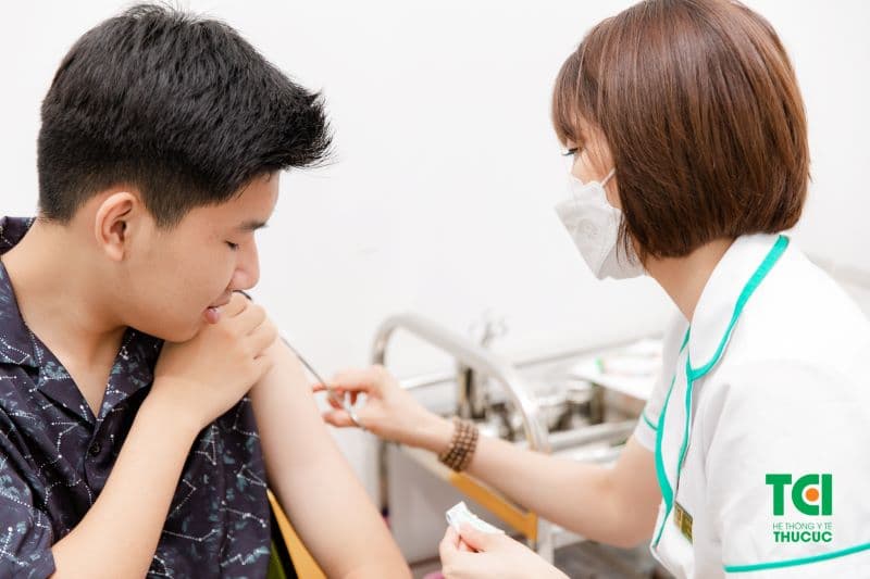 Việc cơ thể có sốt hay không sau tiêm không phản ánh hiệu quả của vắc xin