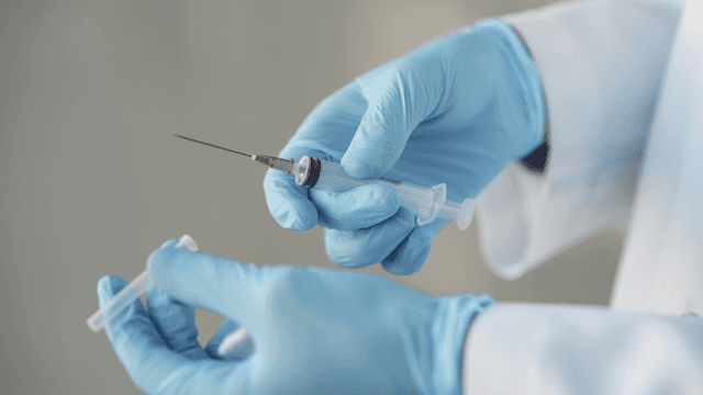 Vắc-xin mới nhất: 3 cái tên tiêu biểu và thông tin liên quan