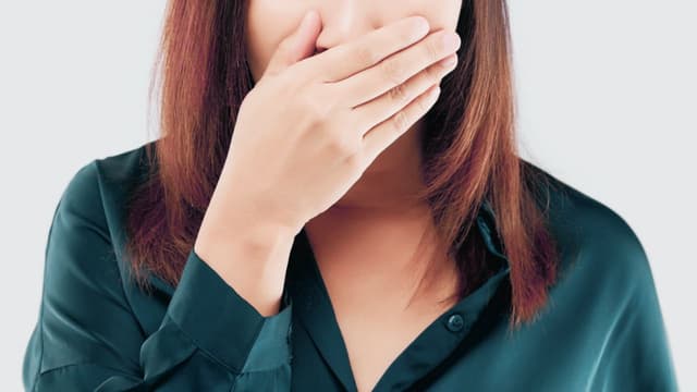 Vì sao ợ hơi nhiều dù không ăn uống? Cơ chế và cách phòng ngừa