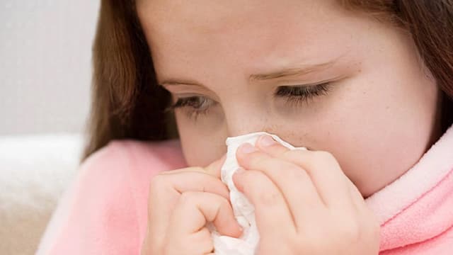 Viêm xoang mũi ở trẻ em: Dấu hiệu nhận biết và cách chăm sóc