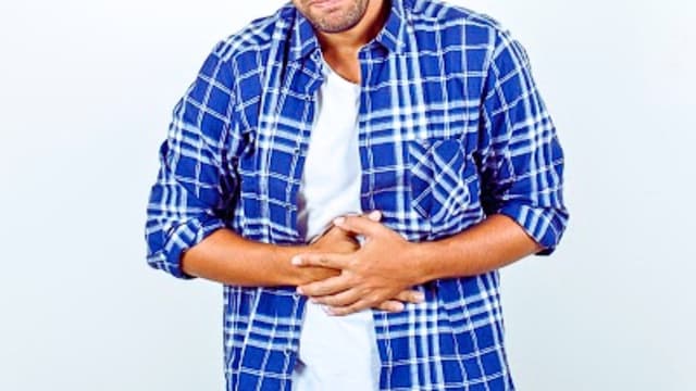 Bị ợ hơi đầy bụng là dấu hiệu của bệnh gì? Đừng chủ quan!