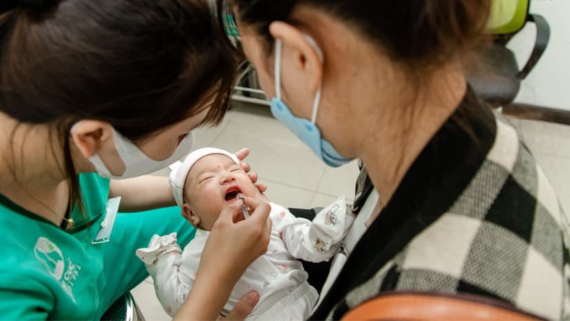 Tìm hiểu chi tiết về giá uống vắc xin Rota và những điều cần biết