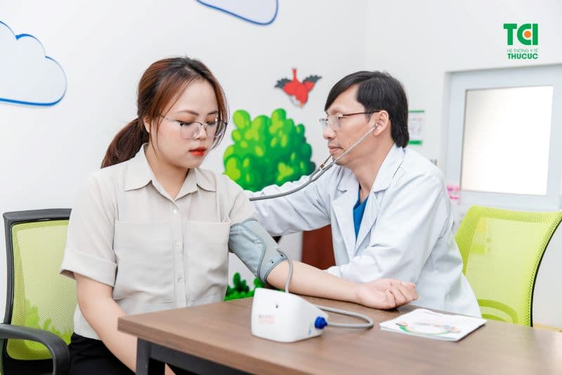 khoảng cách giữa 2 mũi tiêm