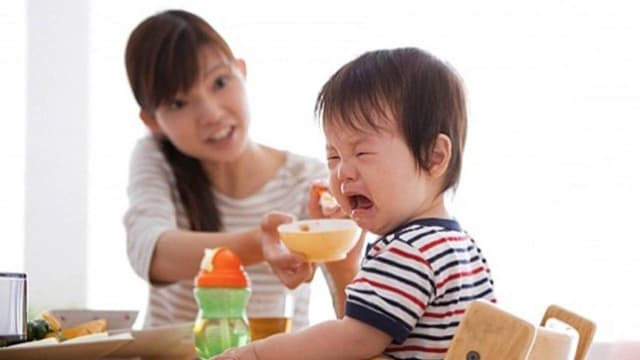 Thuốc bổ cho trẻ còi xương biếng ăn cha mẹ cần biết