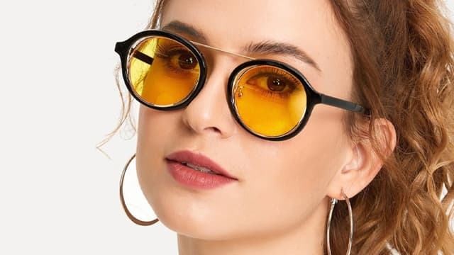 Tròng kính đổi màu vàng: Ưu điểm và cách chọn