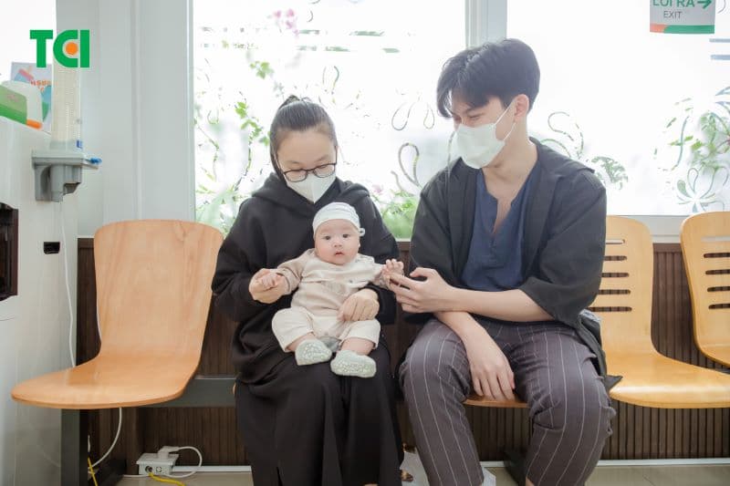 Vắc xin 5 trong 1 là lựa chọn phổ biến được nhiều bậc phụ huynh quan tâm.