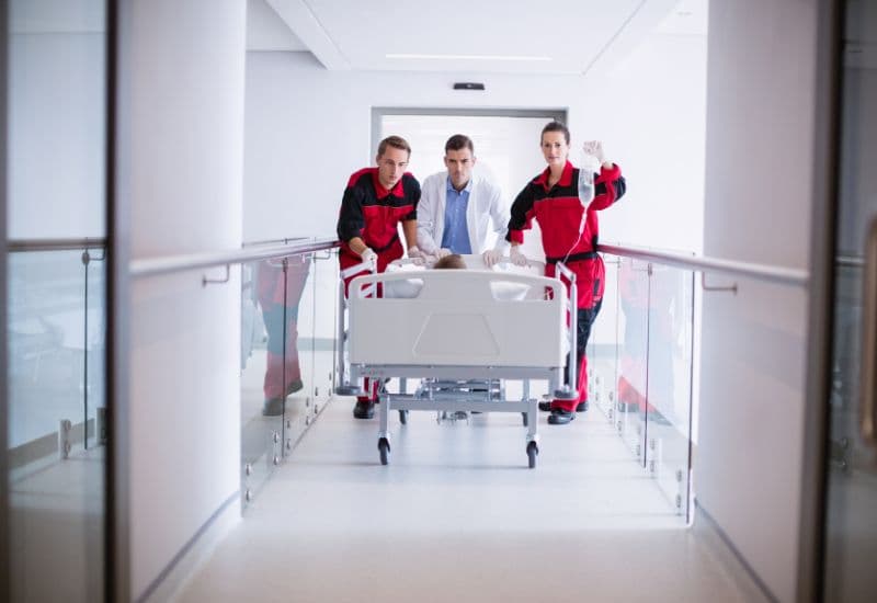 Điều đáng nói là hầu hết các biến chứng nghiêm trọng, nếu được phát hiện và xử trí kịp thời, đều có thể hồi phục hoàn toàn.