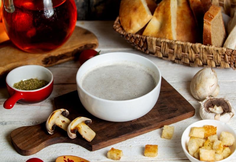 Dinh dưỡng đóng vai trò quan trọng trong hỗ trợ cơ thể phát triển kháng thể sau khi tiêm vắc-xin.