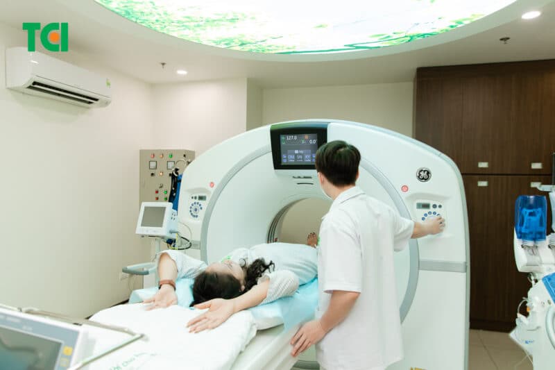 Chụp cắt lớp vi tính (CT) chẩn đoán và đánh giá tình trạng giãn đài bể thận