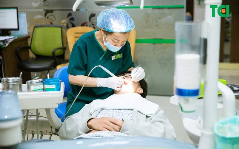 Giá dán Veneer tại bệnh viện