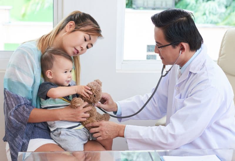 Thủ tục tiêm vaccine trong chương trình TCMR