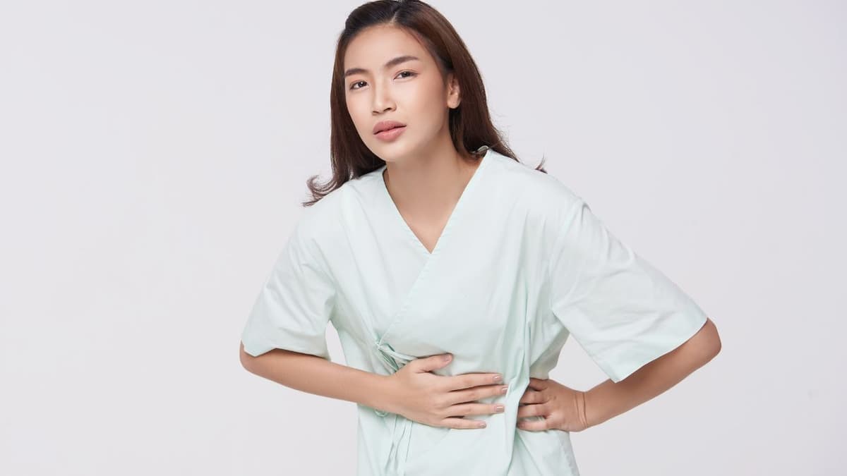 Tiêm vắc-xin bị trễ kinh: Những điều chị em cần biết